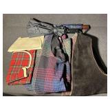 Inside Coat Liners, (2) umbrellas