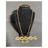 Golden Knot Necklace and Bracelet