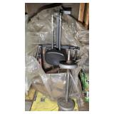 Parts to a weight bench