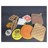 Pot holders , Tile block