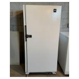GE Stand Up Freezer