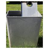 Vintage Metal Suds Tub