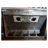 Pride of the Farm Pig Feeder