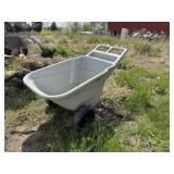 Rubbermaid Garden Cart