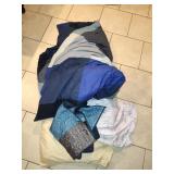 Blanket, with Pillow Cases and Sheets