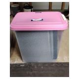 Pet Food Tote with Mats