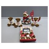 Detroit Red Wings Bear Shelf Decorations