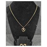 Ronte Heart Pendant with Silmulated Pearl, Gold