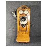 Kellogg Oak Wall Crank Phone