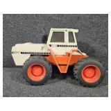 ERTL Case 4890 Tractor