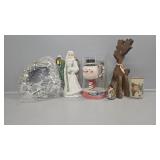 Santa, Avon wreath , hot cocoa set, rein deer