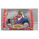 M&M Rebel with out a clue Dispenser