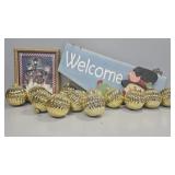 Welcome sign, snowman picture, 12 golden balls