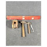 Level, pulley, hammers