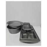 Bundt Pan, Pie Pan, Mini Loaf Pan