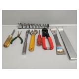 Pry Bar, Sockets, Wrench