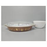 Pyrex Early American Divied Dish, Pyrex White Bowl