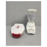 Hamilton Beach 14-Speed Blender, Waffle Maker