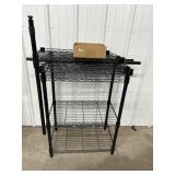 Wire shelving unit