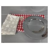 Large Heavyduty Red and white picnic cover