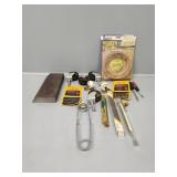 Castors, Hinges, Thermometer