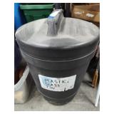 Plastic Trash Bin with Large Rope