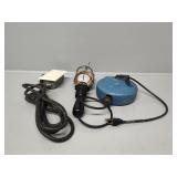 Shop Light with Cord, Outlet