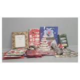 Gift bags, Gift tags, Picture frame, Wreath