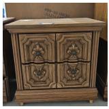 Night stand with 2 Drawers