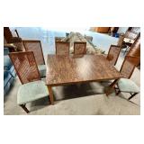 Dining Room Table w/Leaf (6) Wicker Chairs