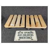 Rolling Wooden Pallet (2)