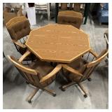 Dinning Room Table w/ 4 Rolling Chairs
