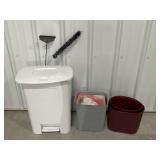 Trash Cans(6)