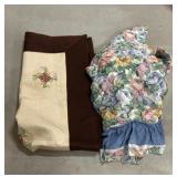 A tapestry, floral Blanket