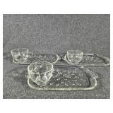 Hazel Atlas Informal Teardrop Snack Trays