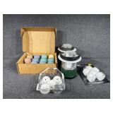 2 Battery operated lanterns takes 4 AA