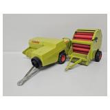 Bruder Claas Rollant 250 Round & Markant Baler