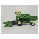 ERTL John Deere 6600 Combine
