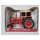 ERTL 1:16 Case  IH 756 Tractor W/Hiniker Cab