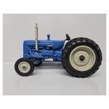 1:16 Fordson Super Dexta Die-cast Tractor