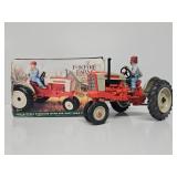 ERTL 1:16 Ford 901 Die-cast Tractor
