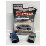1:64 Chevrolet Pickups Die-cast  (3)