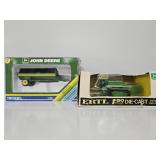 ERTL 1:50 John Deere 985 Combine & 1:32 Spreader