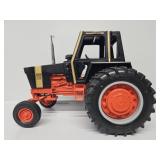 ERTL 1:16 Case 1170 Black Knight Demonstrator