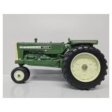 ERTL 1:16 Oliver 1555 Tractor