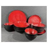 Sakura Dishes& Oneida Plates (2)