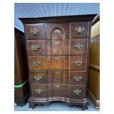 Queen Anne Stlye 5 Drawer Dresser