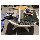 Outdoor Round Table, Wood Sign, Outdoor Rugs [3]