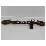 Heavy-Duty Iron Chain With Hooks