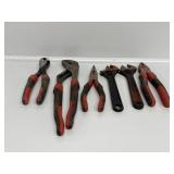 Crescent Wrenchï¿½s, Pilers